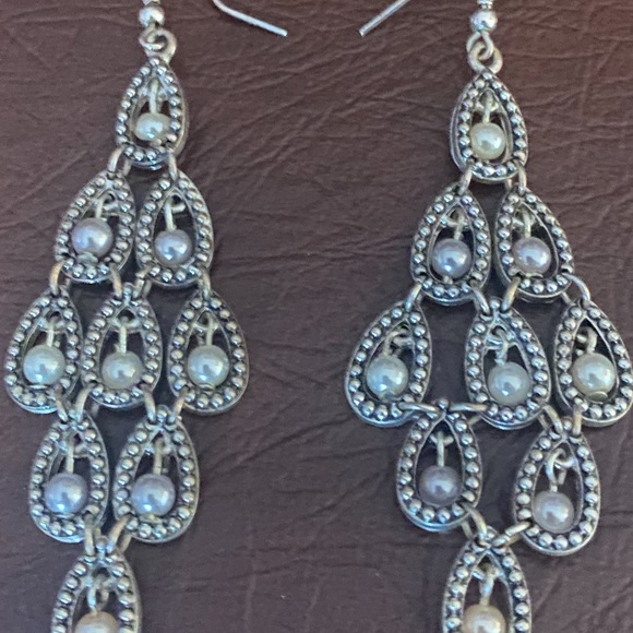 Beautiful Silver and Pearl Chandelier Earrings - Picture 5 of 5